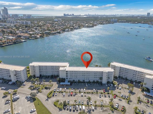 3010 Marcos Drive R308, Aventura, FL 33160