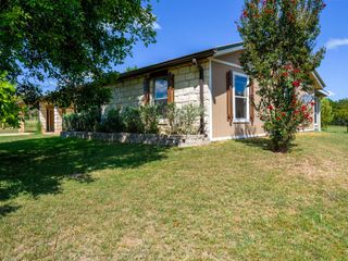 401 County Road 334, Burnet, TX 78611