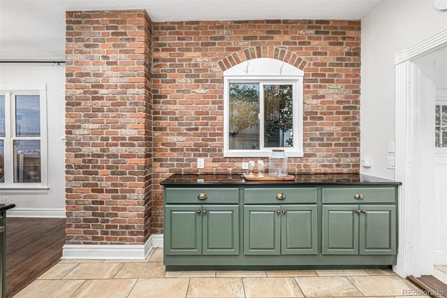 1423 Elizabeth Street, Denver, CO 80206