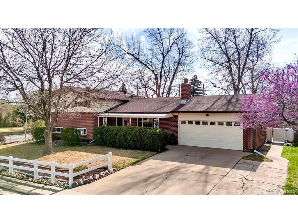 10588 Ronald Ln, Northglenn, CO 80234