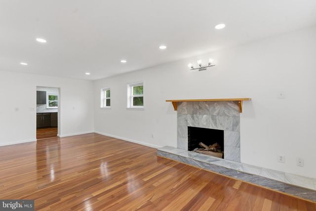 1511 CREST RD, Silver Spring, MD 20902
