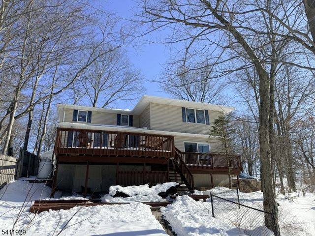 32 Clayton Rd, West Milford Twp., NJ 07421