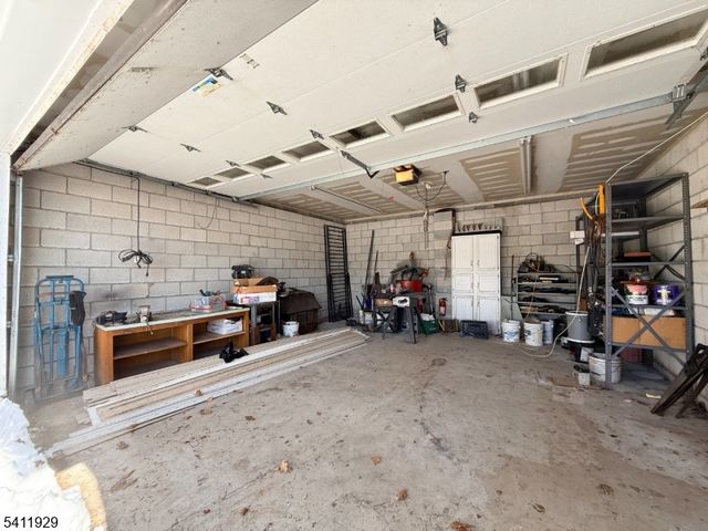 32 Clayton Rd, West Milford Twp., NJ 07421