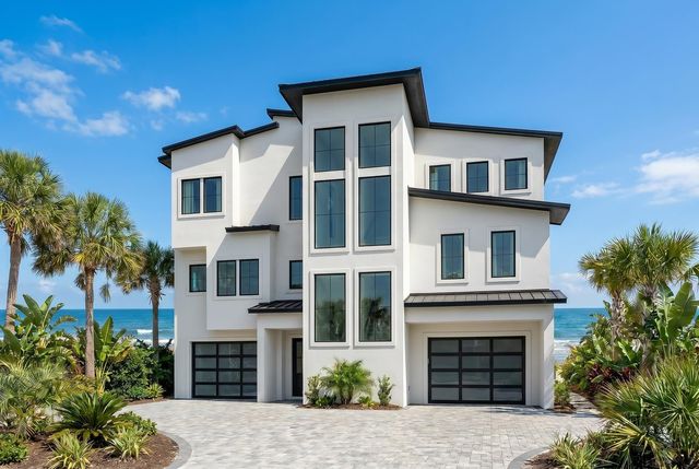 4304 N Ocean Blvd., Myrtle Beach, SC 29577