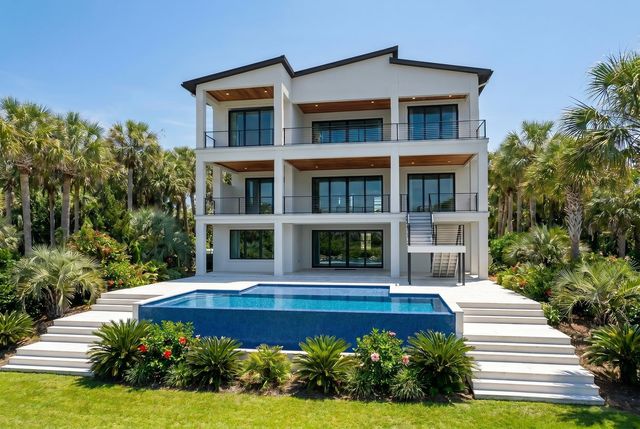 4304 N Ocean Blvd., Myrtle Beach, SC 29577