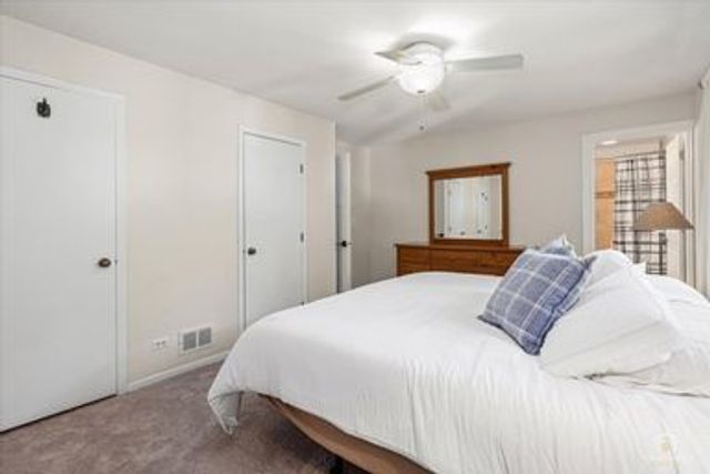 1434 Coral Reef Way, Lake Zurich, IL 60047