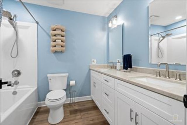 1434 Coral Reef Way, Lake Zurich, IL 60047