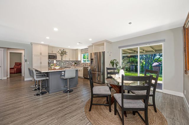 2720 La Canada Ct, Cameron Park, CA 95682