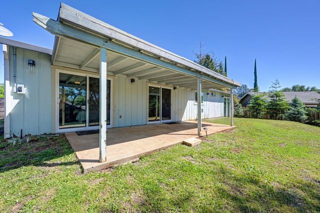 2720 La Canada Ct, Cameron Park, CA 95682
