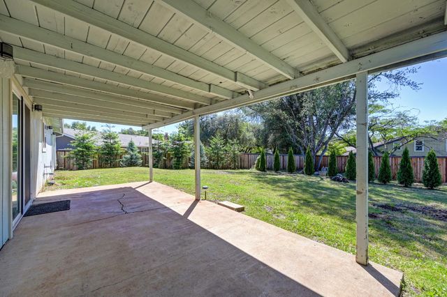 2720 La Canada Ct, Cameron Park, CA 95682