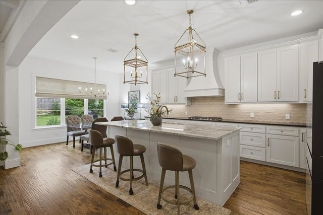 520 Point Vista Drive, Aledo, TX 76008