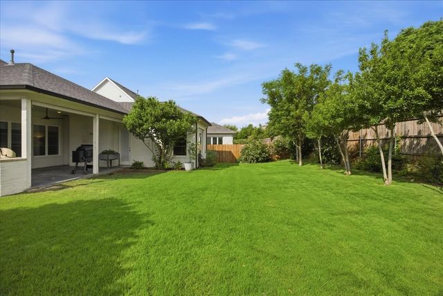 520 Point Vista Drive, Aledo, TX 76008