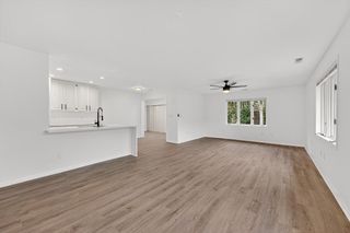 7419 Mequon Square DRIVE, Mequon, WI 53092