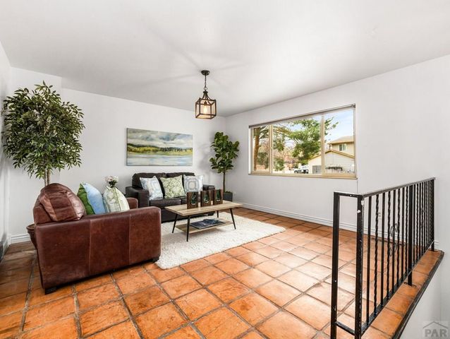 4349 Blueflax Dr, Pueblo, CO 81001