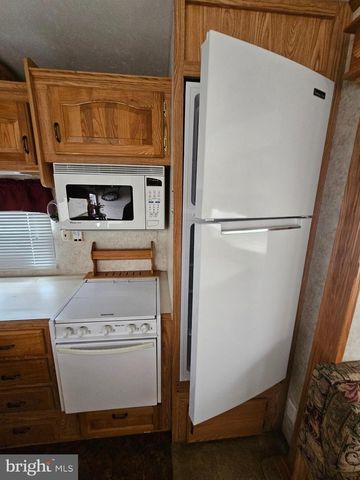 BLOCK 39 LOT 7 YOGI BEAR BLVD, Falling Waters, WV 25419