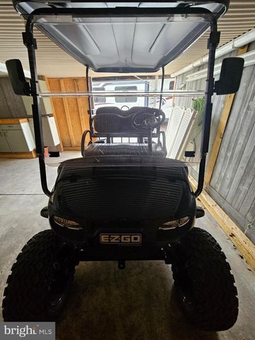 BLOCK 39 LOT 7 YOGI BEAR BLVD, Falling Waters, WV 25419