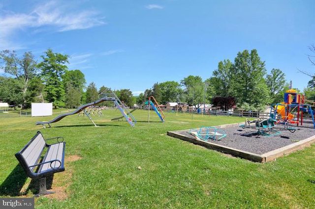 BLOCK 39 LOT 7 YOGI BEAR BLVD, Falling Waters, WV 25419