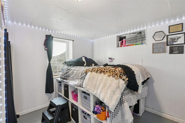 806 E 12th Street N, Newton, IA 50208