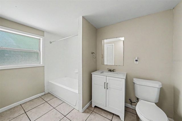 10209 N 28TH STREET, Tampa, FL 33612