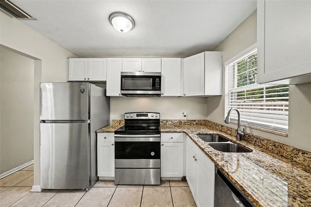 10209 N 28TH STREET, Tampa, FL 33612