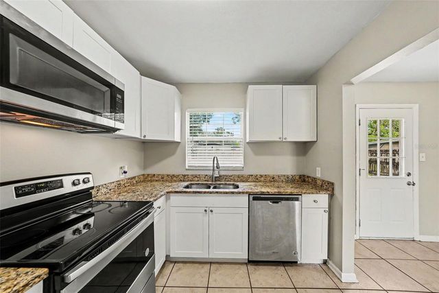 10209 N 28TH STREET, Tampa, FL 33612