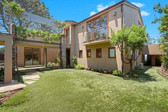 354 Ocean View Ave, Del Mar, CA 92014