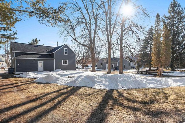 219 FRONT STREET, Pulaski, WI 54162