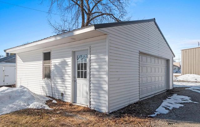 219 FRONT STREET, Pulaski, WI 54162