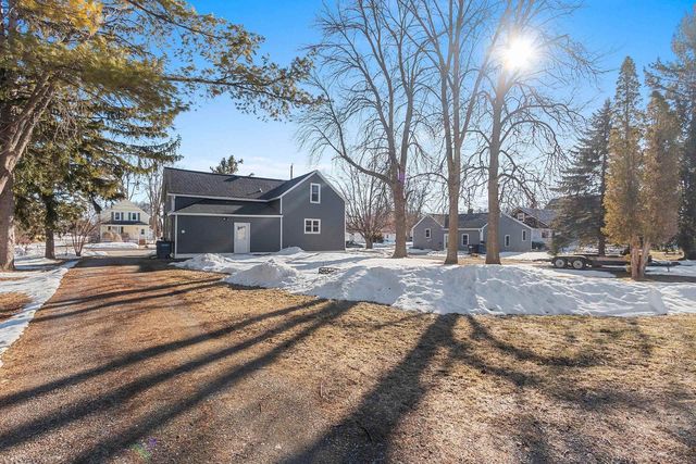 219 FRONT STREET, Pulaski, WI 54162