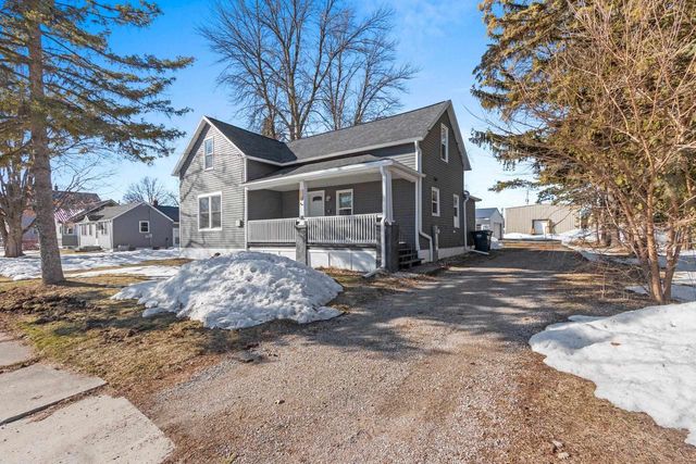 219 FRONT STREET, Pulaski, WI 54162