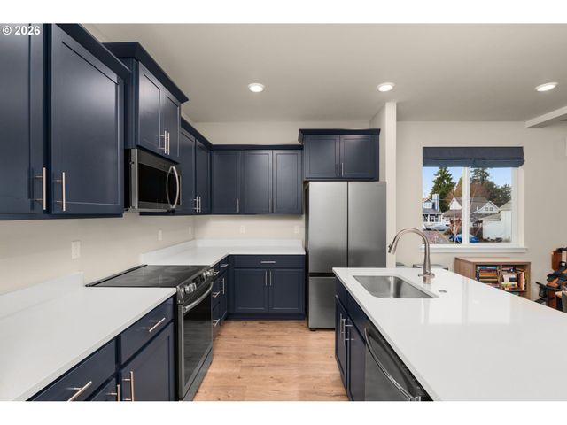 19718 Sw BRANDY Ln, Beaverton, OR 97007