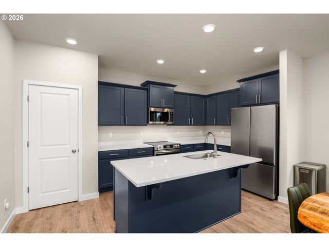 19718 Sw BRANDY Ln, Beaverton, OR 97007