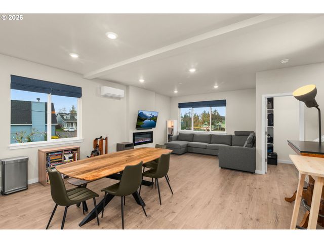 19718 Sw BRANDY Ln, Beaverton, OR 97007