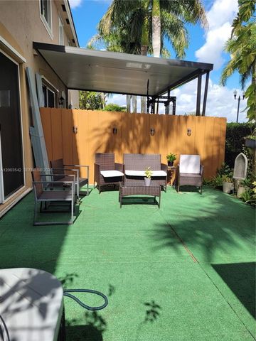 1015 SE 24th Ter, Homestead, FL 33035