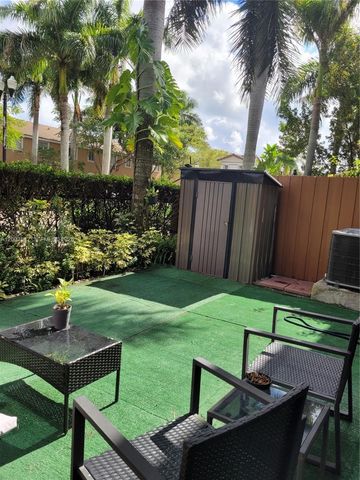 1015 SE 24th Ter, Homestead, FL 33035