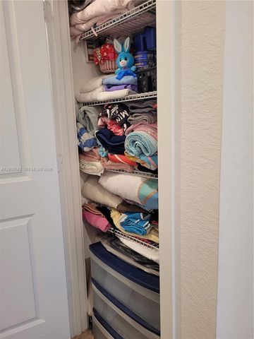 1015 SE 24th Ter, Homestead, FL 33035