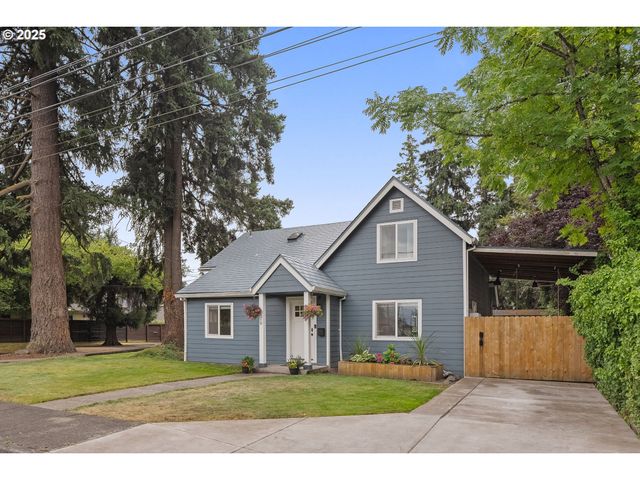 476 Se CEDAR St, Hillsboro, OR 97123