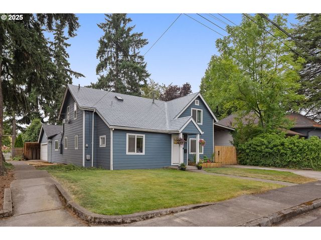 476 Se CEDAR St, Hillsboro, OR 97123