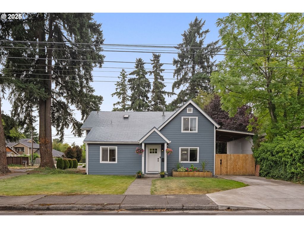 476 Se CEDAR St, Hillsboro, OR 97123