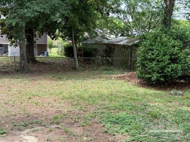 721 Gentian Dr, Pensacola, FL 32503