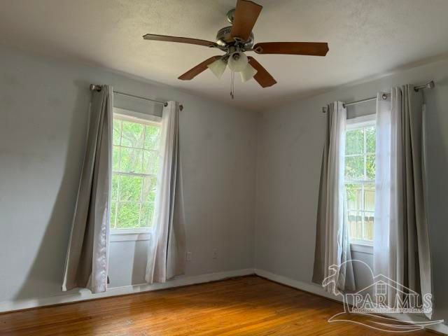 721 Gentian Dr, Pensacola, FL 32503