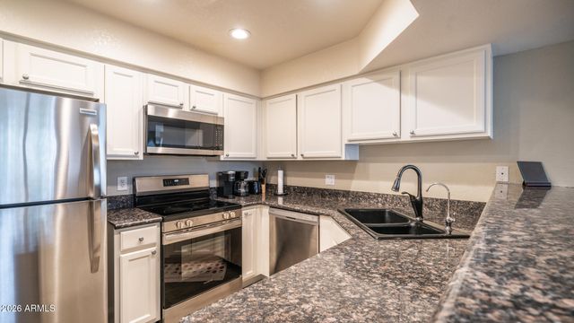 8787 E MOUNTAIN VIEW Road 1003, Scottsdale, AZ 85258