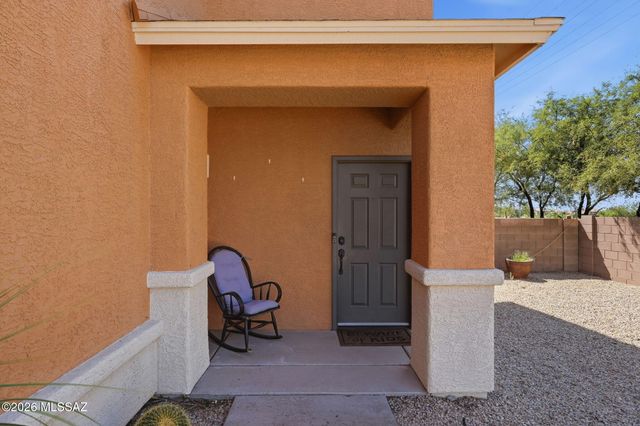 6502 S Giuliani Avenue, Tucson, AZ 85757