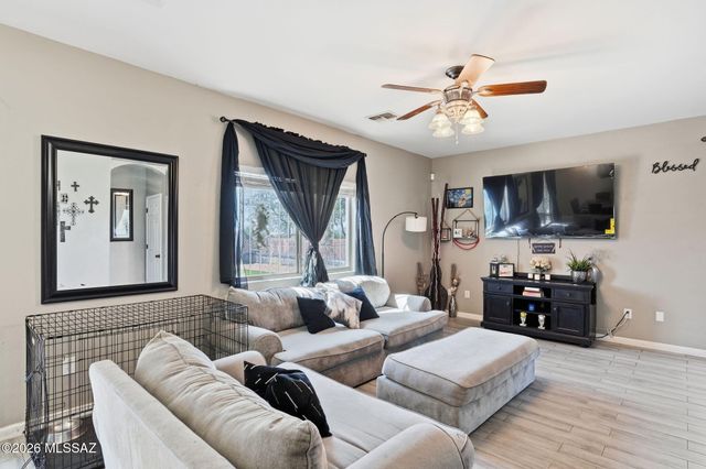 6502 S Giuliani Avenue, Tucson, AZ 85757