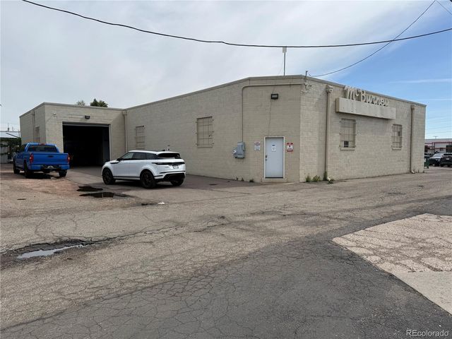 8035-8055 W Colfax Street, Lakewood, CO 80214