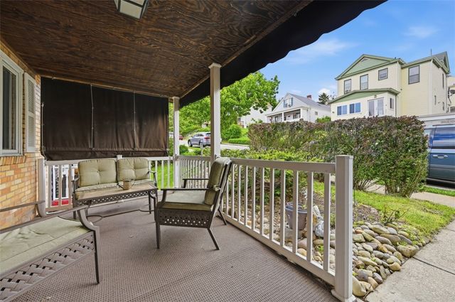 217 Linnview Ave, Carrick, PA 15210