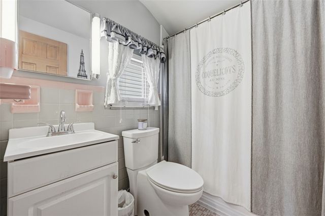 217 Linnview Ave, Carrick, PA 15210