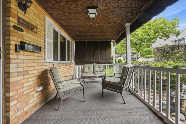 217 Linnview Ave, Carrick, PA 15210