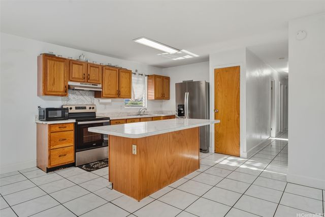 85-835 Piliuka Place, Waianae, HI 96792