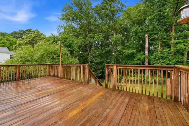 91 Violet Street, Huntington, WV 25705